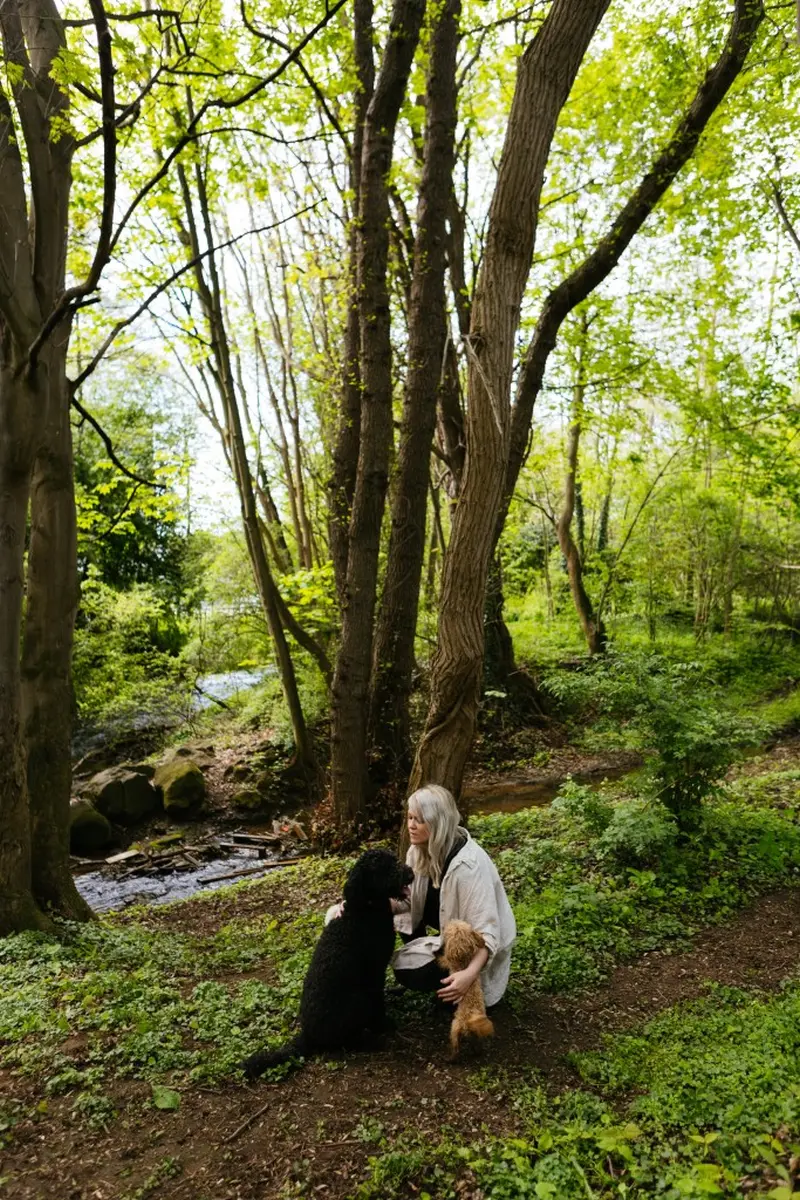 Lena Kuna-Schallenberg mit Hunden