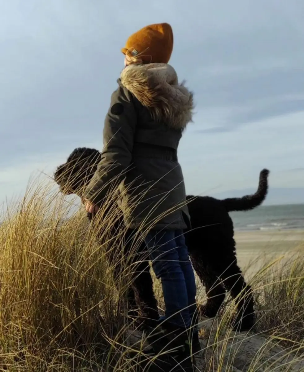 Lena Kuna-Schallenberg mit Hunden